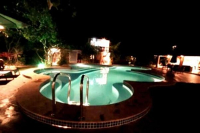 Imbassai - Casa Alto Padrão completa - Condominio Fechado - A1B1